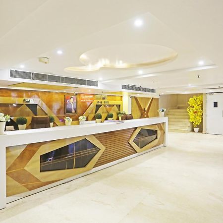 Hotel Aman Imperial Just A Minute Away From New Delhi Railway Station And Connaught Place Nova Deli Exterior foto