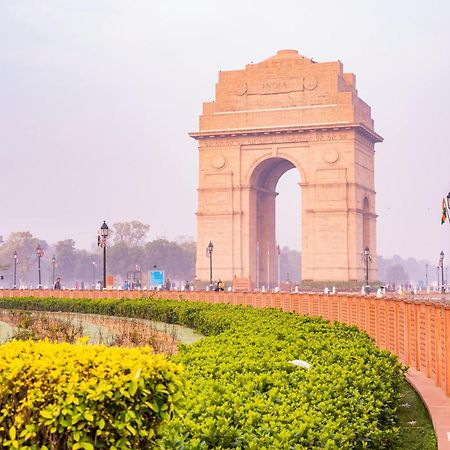 Hotel Aman Imperial Just A Minute Away From New Delhi Railway Station And Connaught Place Nova Deli Exterior foto