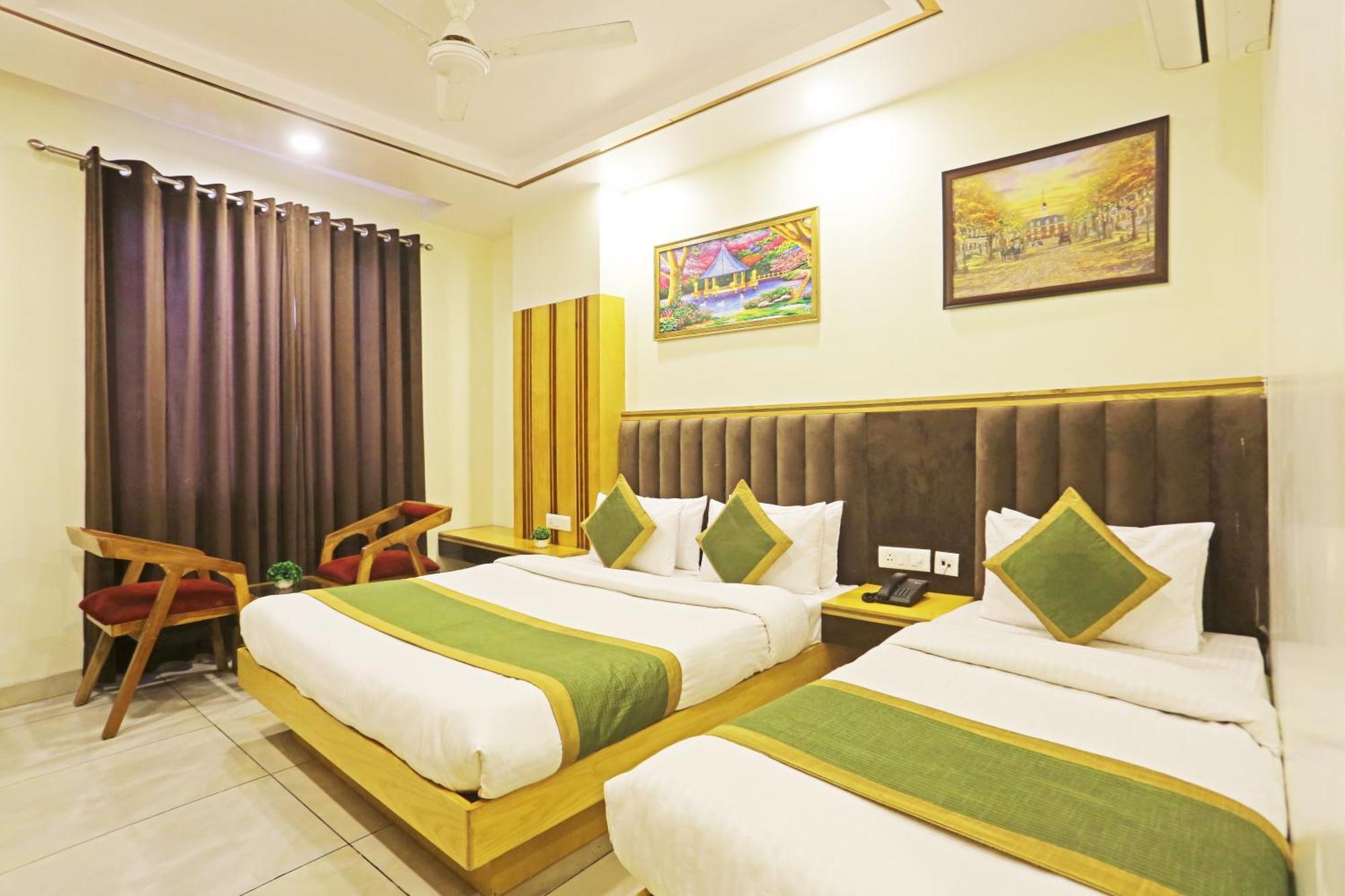 Hotel Aman Imperial Just A Minute Away From New Delhi Railway Station And Connaught Place Nova Deli Exterior foto