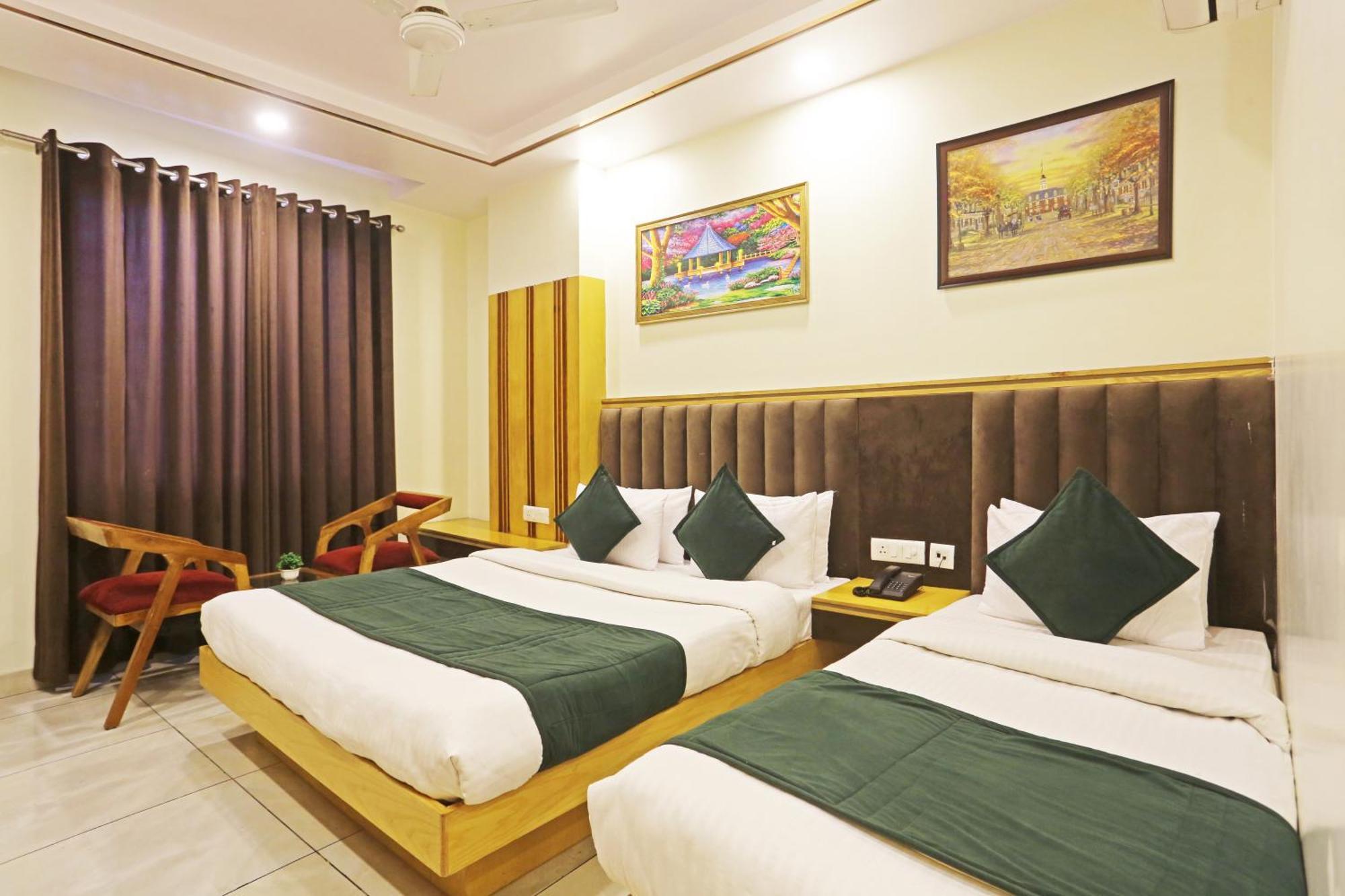 Hotel Aman Imperial Just A Minute Away From New Delhi Railway Station And Connaught Place Nova Deli Exterior foto