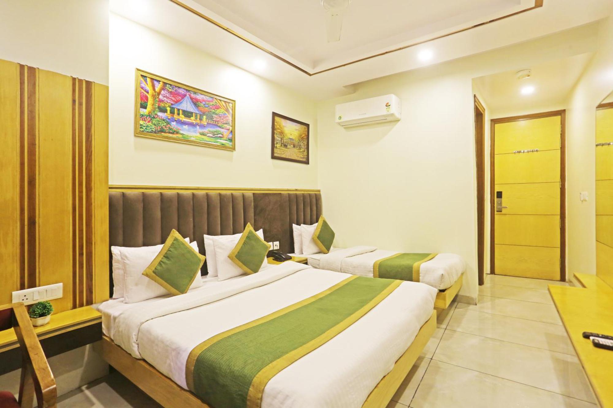 Hotel Aman Imperial Just A Minute Away From New Delhi Railway Station And Connaught Place Nova Deli Exterior foto