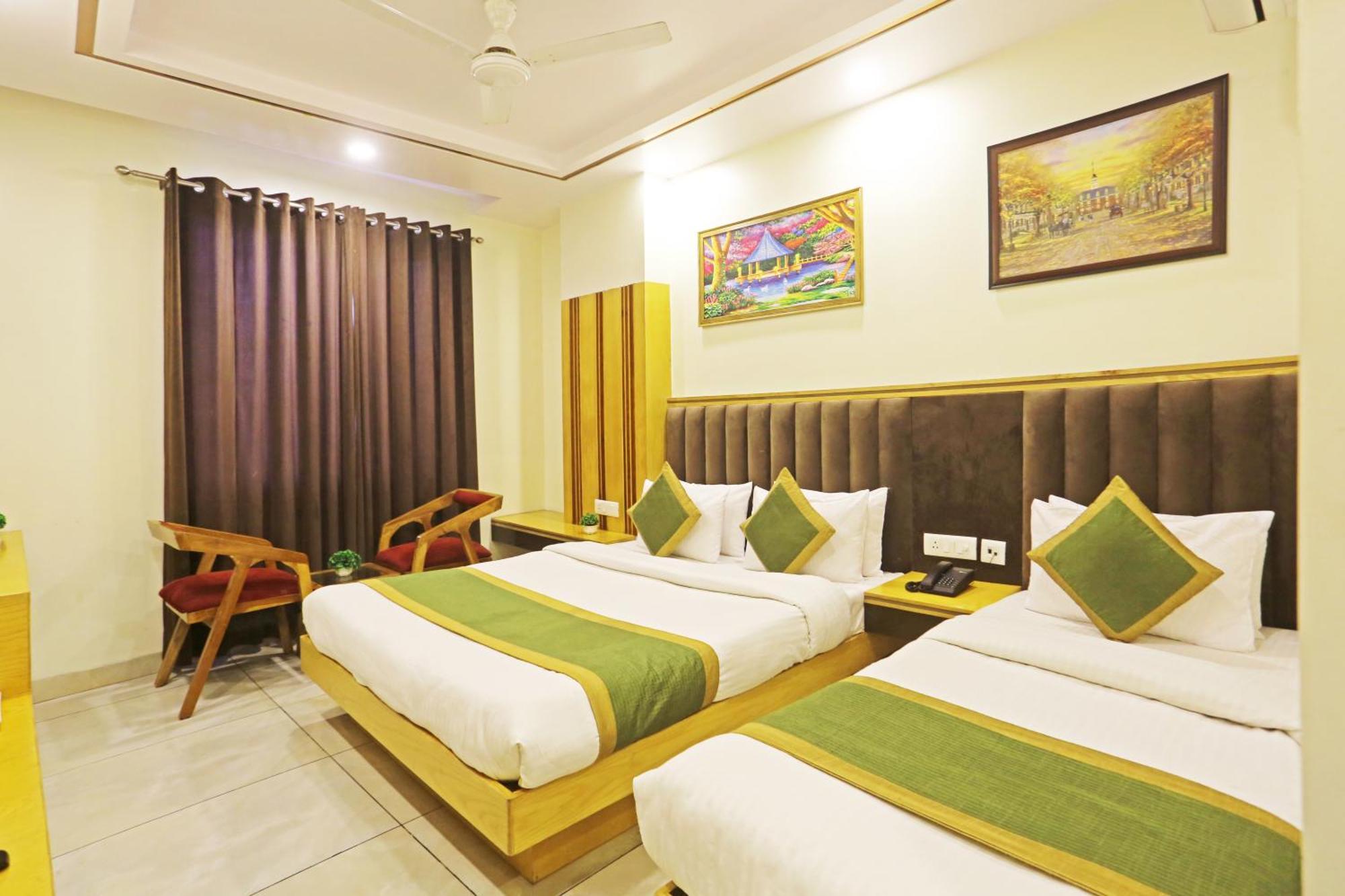 Hotel Aman Imperial Just A Minute Away From New Delhi Railway Station And Connaught Place Nova Deli Exterior foto