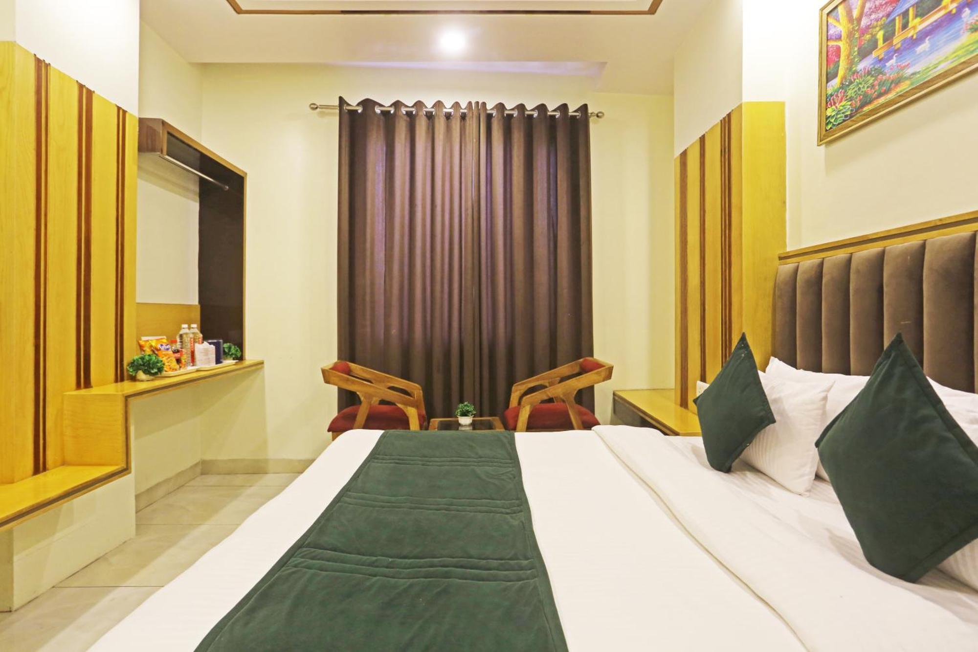 Hotel Aman Imperial Just A Minute Away From New Delhi Railway Station And Connaught Place Nova Deli Exterior foto