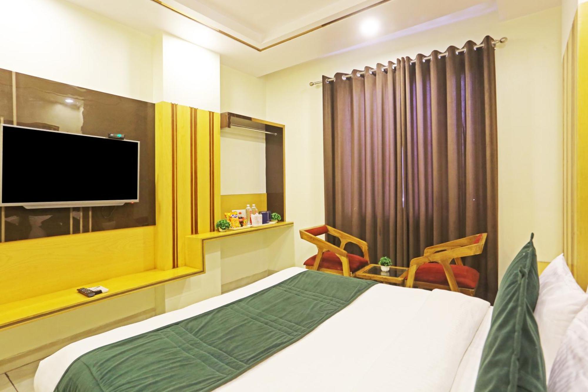 Hotel Aman Imperial Just A Minute Away From New Delhi Railway Station And Connaught Place Nova Deli Exterior foto