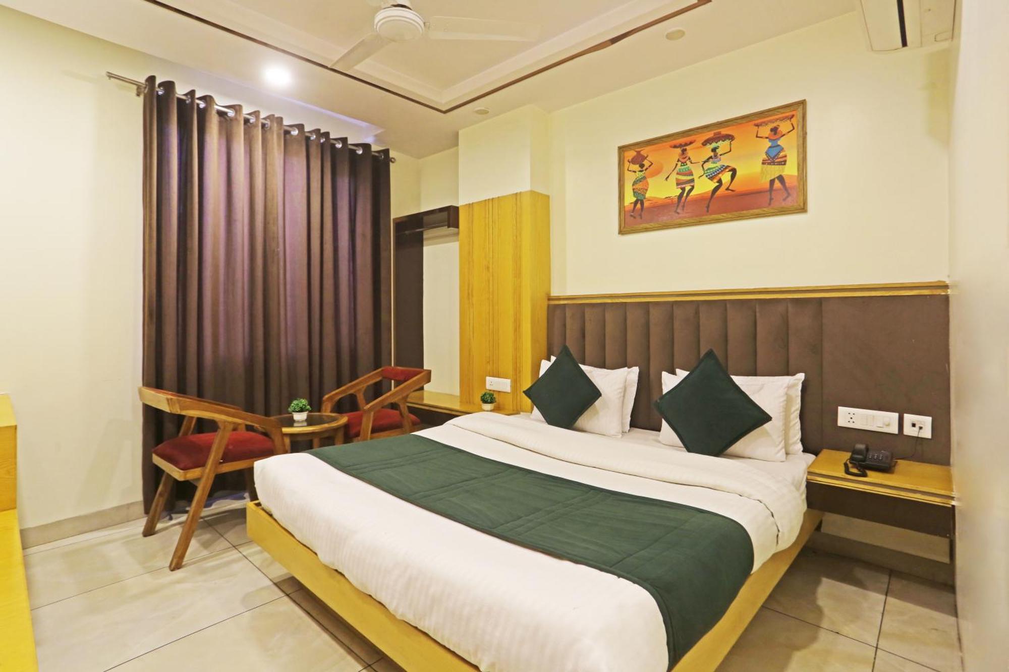 Hotel Aman Imperial Just A Minute Away From New Delhi Railway Station And Connaught Place Nova Deli Exterior foto