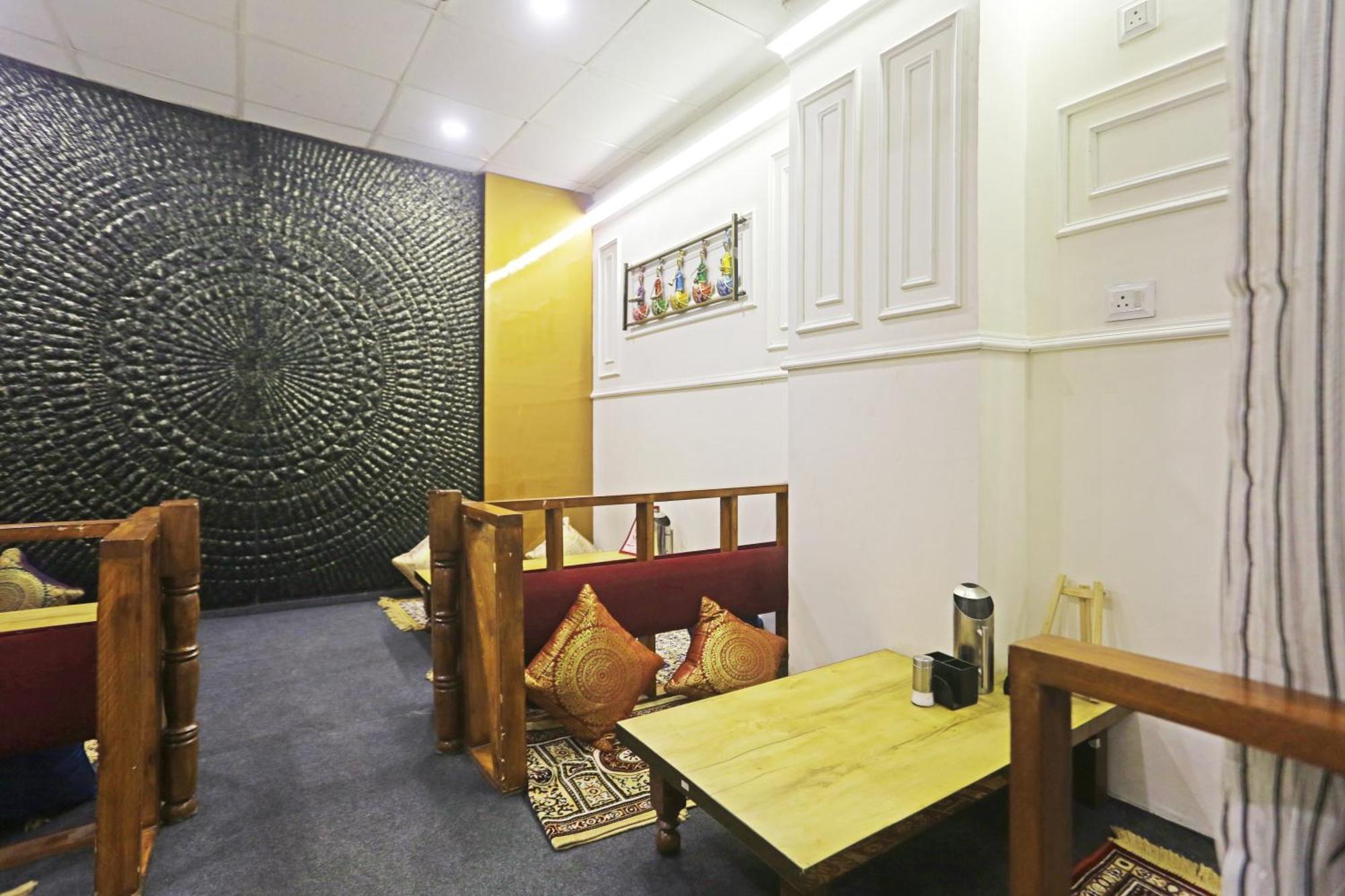 Hotel Aman Imperial Just A Minute Away From New Delhi Railway Station And Connaught Place Nova Deli Exterior foto