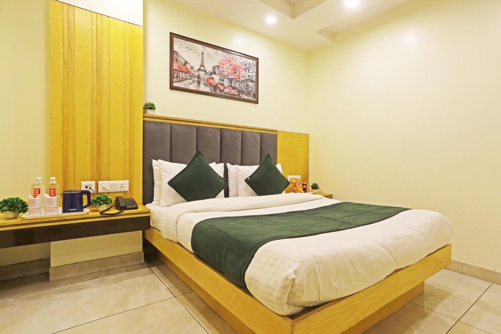 Hotel Aman Imperial Just A Minute Away From New Delhi Railway Station And Connaught Place Nova Deli Exterior foto