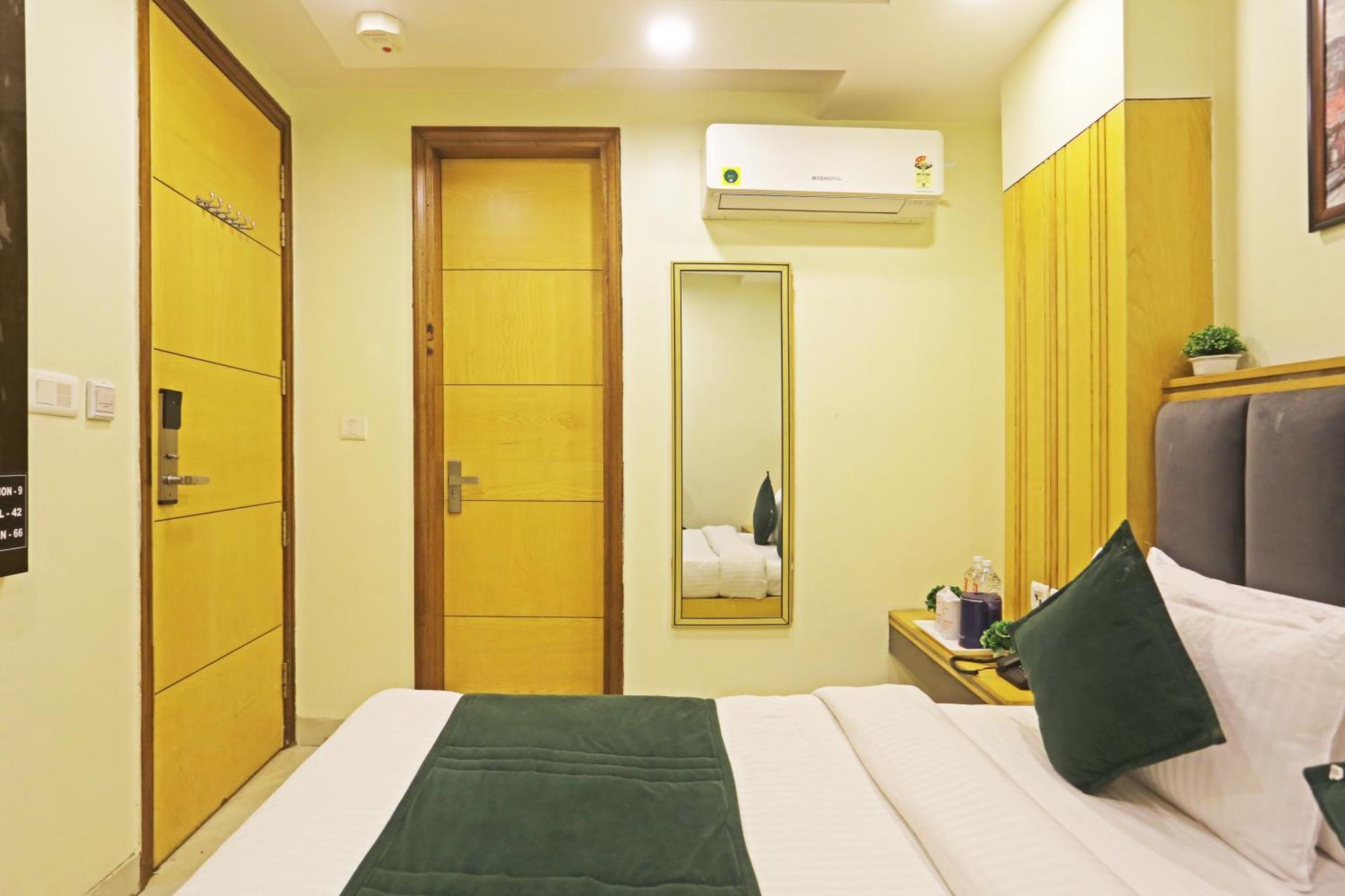 Hotel Aman Imperial Just A Minute Away From New Delhi Railway Station And Connaught Place Nova Deli Exterior foto