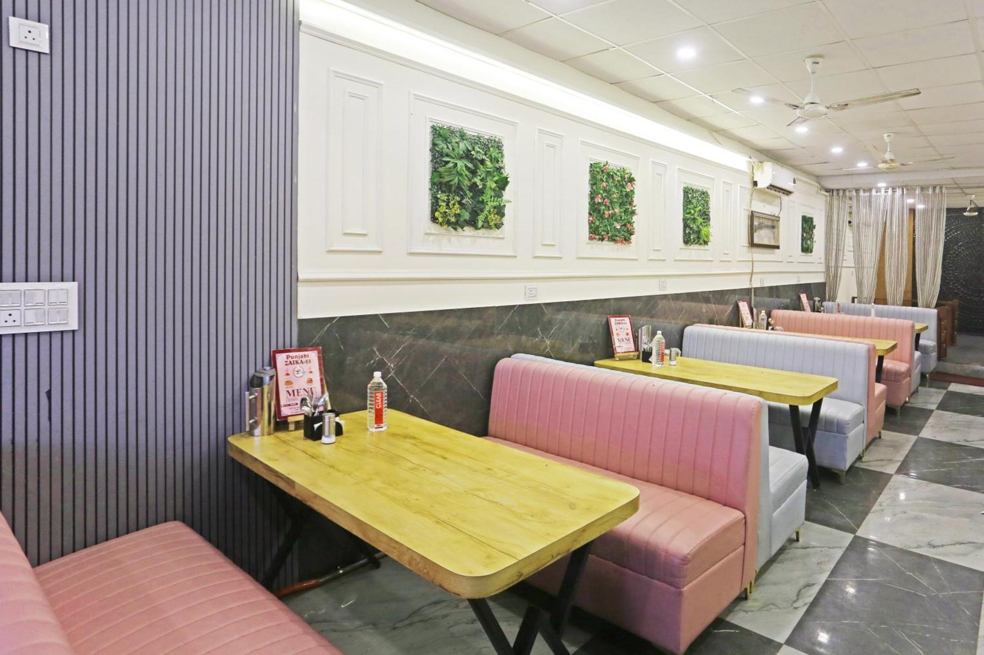 Hotel Aman Imperial Just A Minute Away From New Delhi Railway Station And Connaught Place Nova Deli Exterior foto