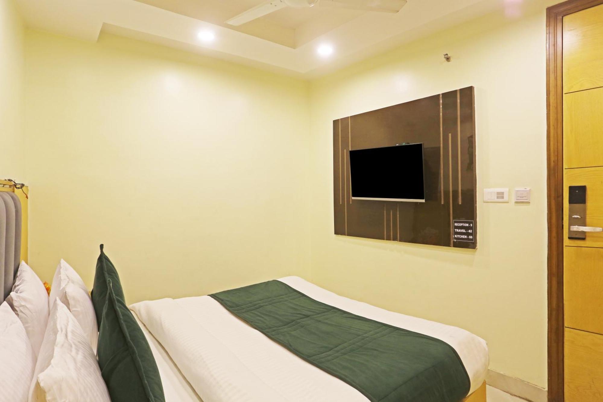 Hotel Aman Imperial Just A Minute Away From New Delhi Railway Station And Connaught Place Nova Deli Exterior foto