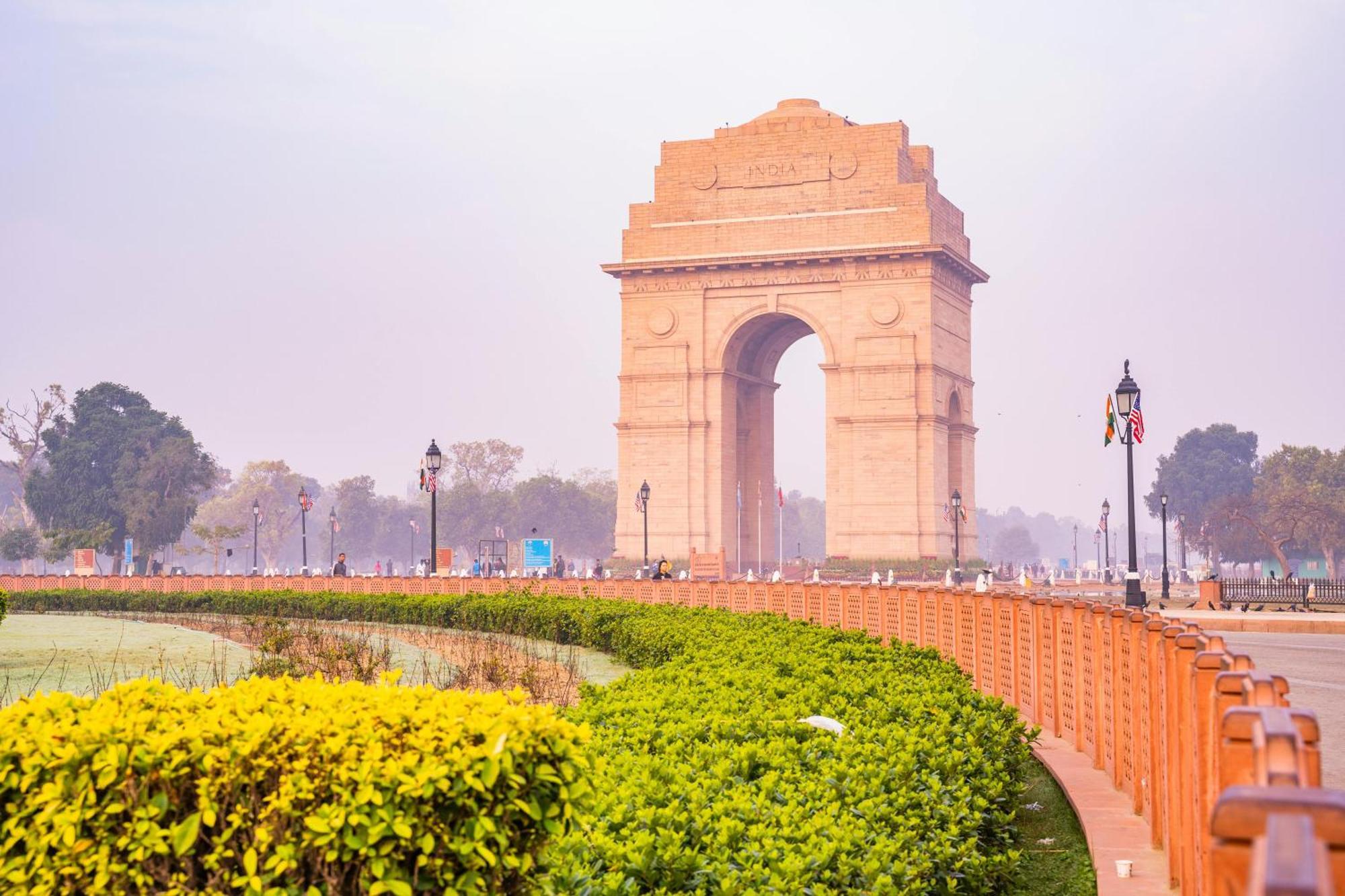 Hotel Aman Imperial Just A Minute Away From New Delhi Railway Station And Connaught Place Nova Deli Exterior foto